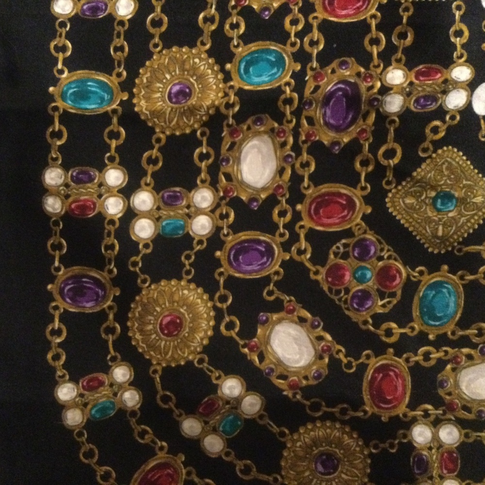 Vintage Chanel Scarf, classic jewel design